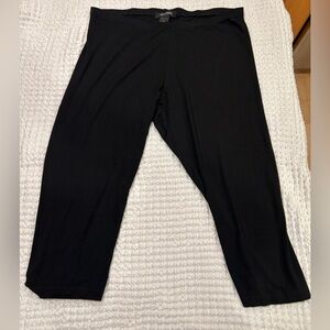 White House Black Market lightweight leggings (Large)